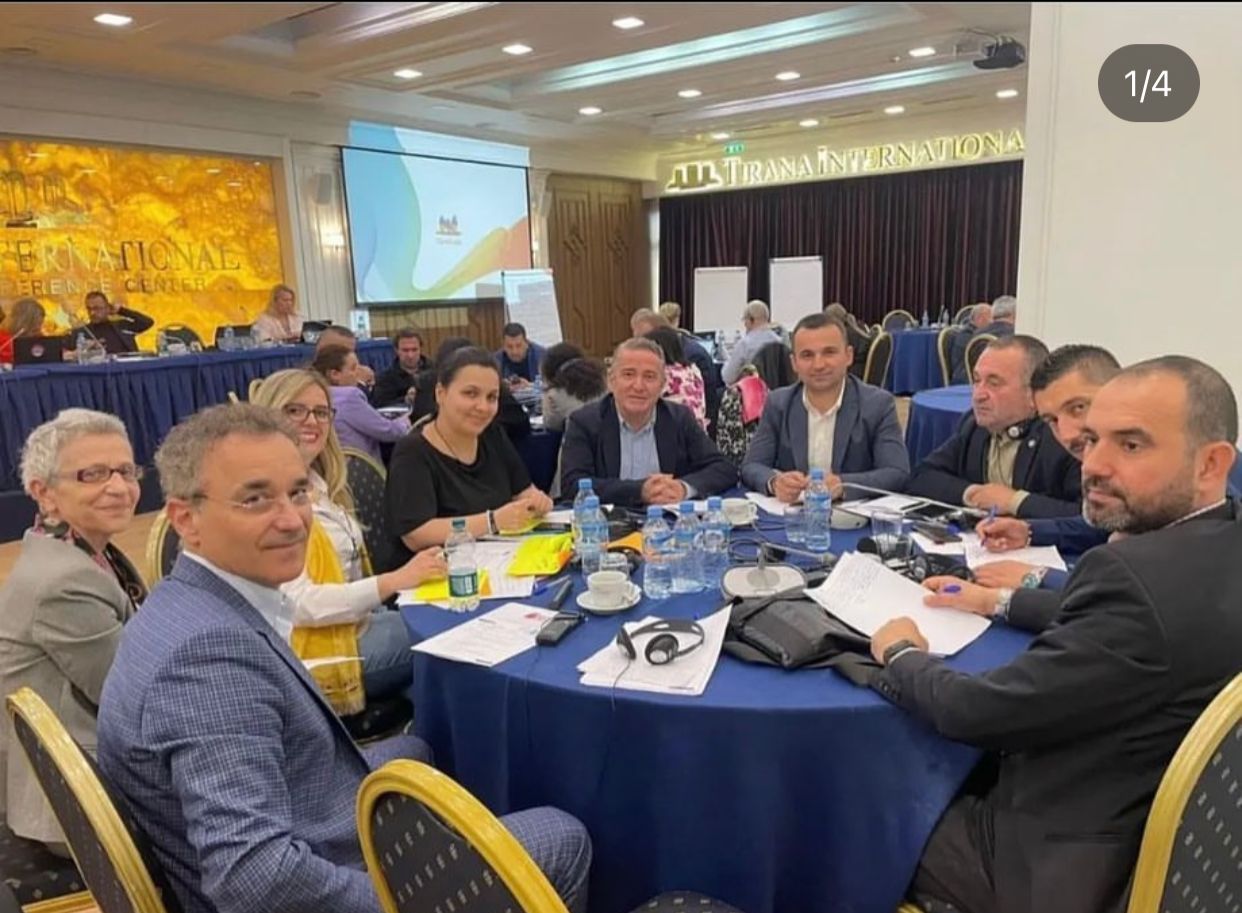 Read more about the article SPSHSH ishte pjesë e forumit te diskutimit te organizuar në Tiranë nga Konfederata Suedeze LO, Konfederata Italiane CGIL, dhe Olof Palme International Center